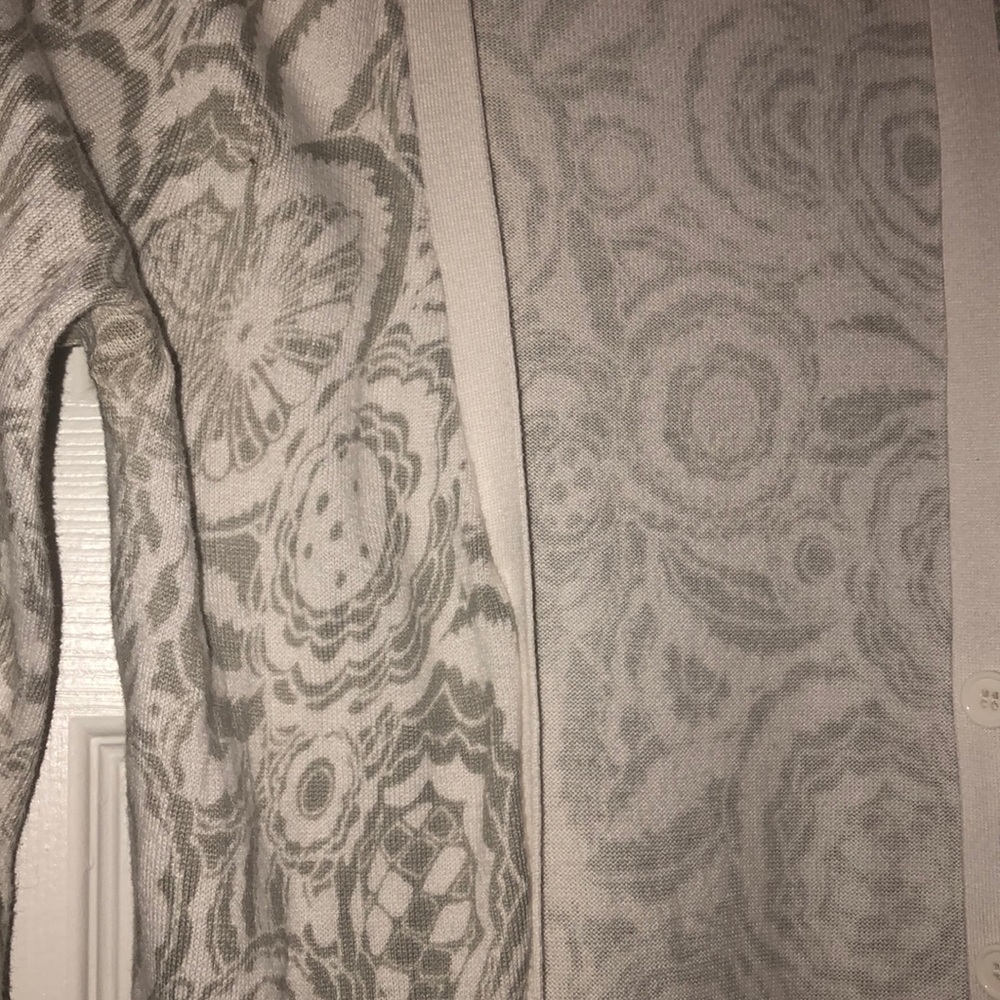 Grey/White Patterned Cardigan - Picture 2 of 2